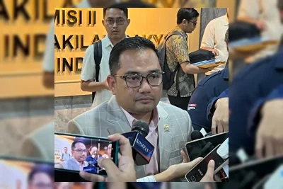 Komisi II DPR Usulkan Gaji PPPK Daerah Dialihkan ke APBN