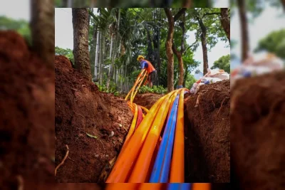 Pelemahan Rupiah Bayangi Industri Telekomunikasi dan Berpotensi Naikkan Tarif Internet