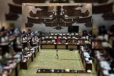 DPR RI Bahas Kerangka Kebijakan Fiskal 2027, Sembilan Fraksi Beri Catatan