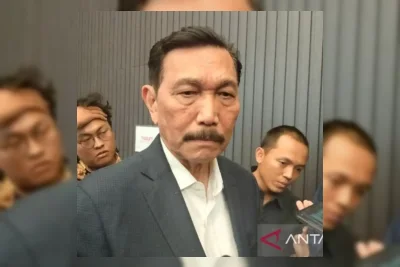 Luhut Laporkan Kondisi Ekonomi Nasional ke Presiden Prabowo
