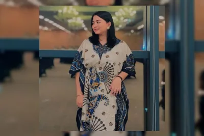 Jelita Bahar Jual Risol untuk Atasi Gangguan Kecemasan