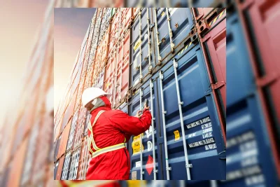 Premi Asuransi Marine Cargo Turun 12,6% pada Kuartal I-2026