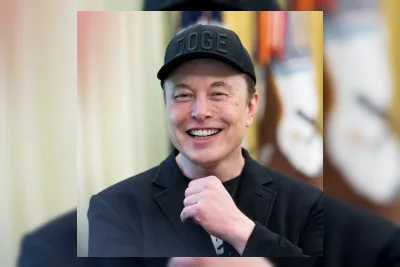 IPO SpaceX Bisa Bikin Elon Musk Jadi Triliuner Pertama
