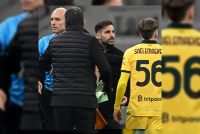 Barcelona Jadikan Cesc Fabregas Kandidat Pengganti Hansi Flick