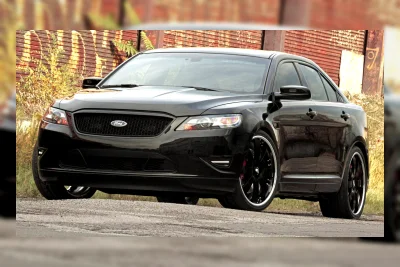 Polisi Colorado Hentikan Ford 130 MPH yang Disulap Mirip Mobil Polisi