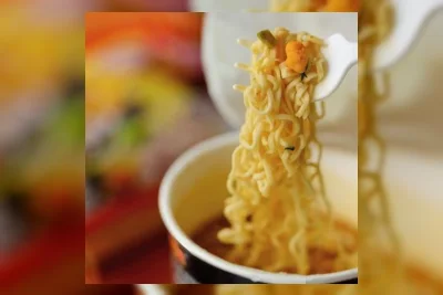 Korea Selatan Daur Ulang Cup Mie Instan Jadi Bahan Baku Plastik