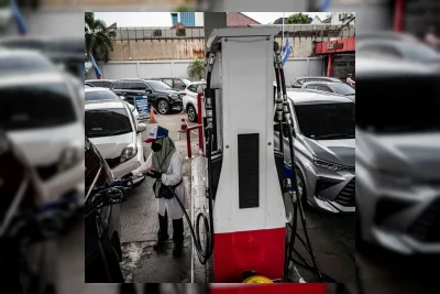 Kenaikan Harga Pertamax Bebani Pemilik Mobil LMPV di Indonesia
