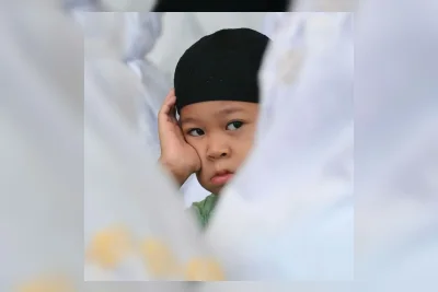 5 Tanda Anak Cerdas yang Sering Disalahartikan sebagai Kenakalan