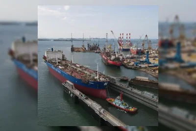 Core: Izin Impor Migas BLU Berpotensi Tumpang Tindih Kewenangan