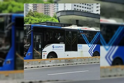 Pemprov DKI Kaji Penyesuaian Tarif Bus Transjabodetabek Rute Blok M-Bandara