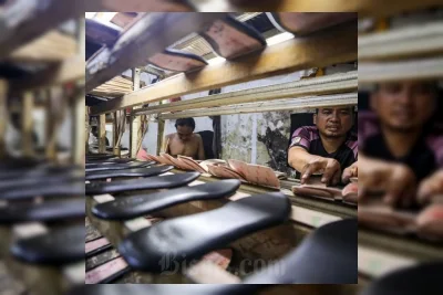 IKM Hadapi Hambatan Masuk Rantai Pasok Industri Nasional