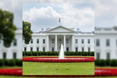 Trump Ancam Serang Iran Lebih Keras Demi Paksa Kesepakatan Baru