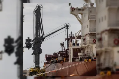 Negara Teluk Matikan Transponder Kapal untuk Pasok Minyak Global