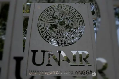 8 Fakultas Unair dengan Gaji Alumni Tertinggi Versi Tracer Study 2025