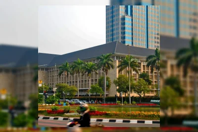 BI Rate Naik ke 5,50%: Strategi Jaga Kredibilitas di Tengah Tekanan Global