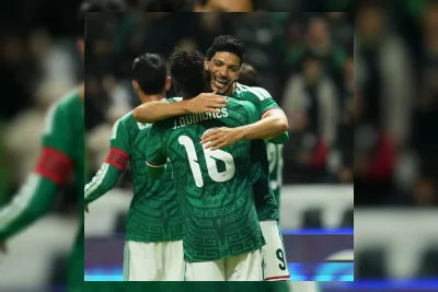 Javier Aguirre Turunkan Raúl Jiménez sebagai Starter Lawan Afrika Selatan