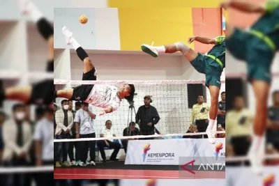 Javier Aguirre Coret Guillermo Ochoa dari Laga Pembuka Meksiko