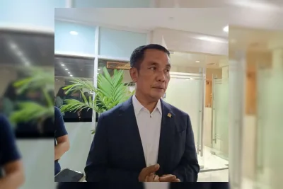DPR Dorong Kenaikan Target Penerimaan Negara dalam KEM-PPKF 2027