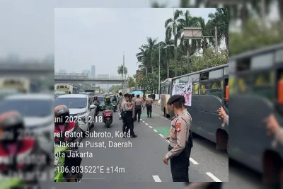 Aksi Unjuk Rasa di Depan DPR/MPR Picu Kemacetan di Jakarta