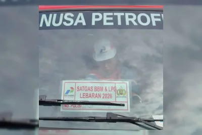 Elnusa Petrofin Beri Penghargaan Sepeda Motor dan Beasiswa untuk Awak Mobil Tangki