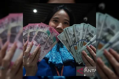 Rupiah Menguat ke Rp17.930 per Dolar AS pada Jumat Pagi