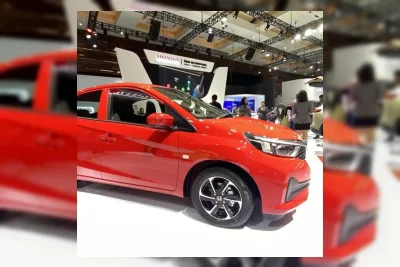 Penjualan Mobil LCGC Turun 23 Persen, Tergerus Tren Mobil Listrik Murah