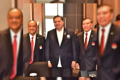 Airlangga Hartarto Resmi Pimpin PB WI, Target Emas Asian Games 2026