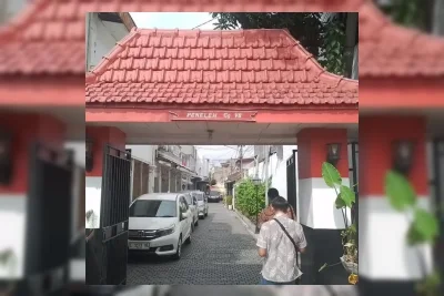 Menelusuri Kampung Peneleh, Tempat Lahir dan Kawah Candradimuka Sukarno
