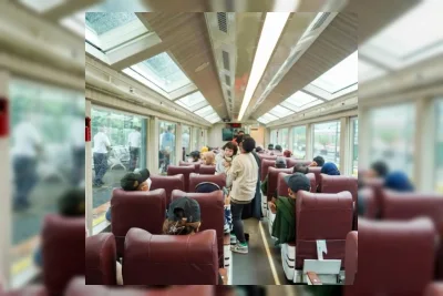 Penumpang Kereta Panoramic KAI Melonjak 62 Persen