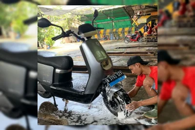 Pemilik Bengkel Ingatkan Bahaya Cuci Motor Listrik Menggunakan Steam