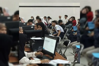 Pemprov Jabar Gratiskan 77 Ribu Siswa di Sekolah Swasta