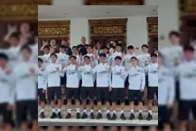 Manajer Borneo FC Dandri Dauri Ungkap Alasan Sering Peluk Suporter Saat Gol