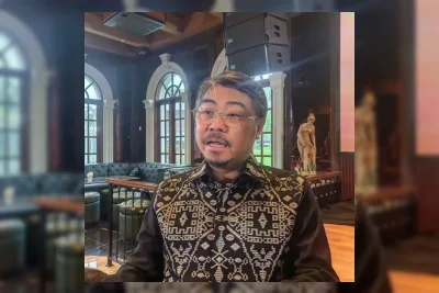 Pertamina NRE Pasang PLTS dan BESS di Kapal Oil Barge Patra 2303