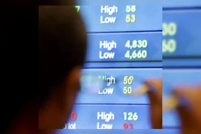 IHSG Awal Pekan Diproyeksi Bergerak di Rentang 5.900-6.220
