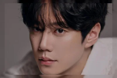 Lee Jun-young Wajib Militer 21 Juli, Tinggalkan Banyak Proyek