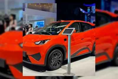Mobil Listrik Rp 200 Jutaan Jadi Solusi Liburan Sekolah yang Efisien