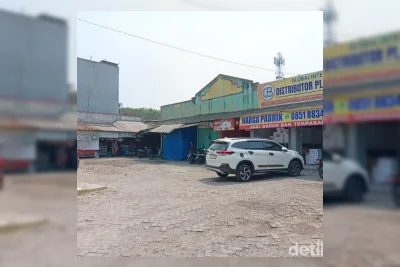 Pasar Padurenan Baru Bekasi Sepi, Kini Jadi Tempat Pembuangan Sampah