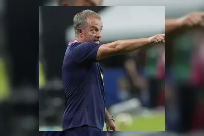 Hansi Flick Akan Temui Empat Pemain Barcelona Bahas Masa Depan