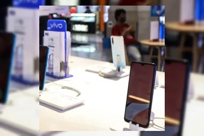 Perbandingan Spesifikasi Vivo Y04s dan Infinix Smart 20, HP 1 Jutaan
