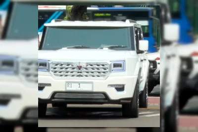 Prabowo Pilih Pindad Maung sebagai Mobil Dinas demi Nasionalisme