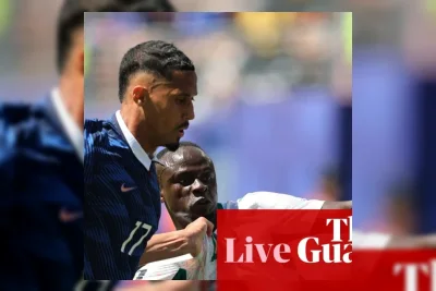 Barcelona Incar Rayan Cherki dari Manchester City