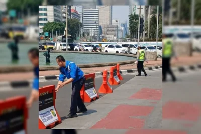 Aksi Unjuk Rasa Padati Kawasan Monas, Polisi Alihkan Arus Lalu Lintas