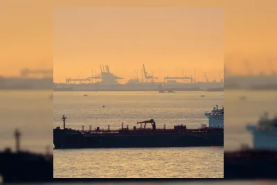 Pembukaan Selat Hormuz Dorong Penguatan Pasar Saham Domestik Indonesia