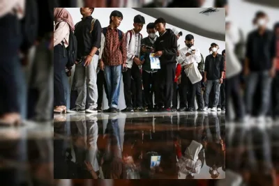 Antrean Pencari Kerja di Melaka Capai Dua Kilometer di Pabrik Infineon