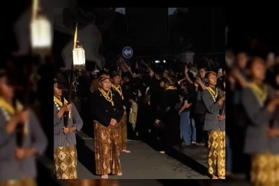 Gusti Sura Bantah Izin Pria Pakai Kebaya di Kirab Malam 1 Suro