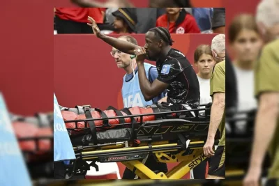 Ismael Kone Alami Patah Kaki dalam Laga Kanada Kontra Qatar