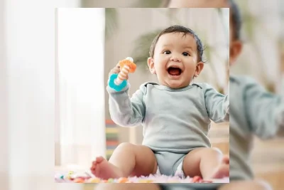 Ketahui Usia Ideal Bayi Mulai Bisa Duduk Tegak Sendiri