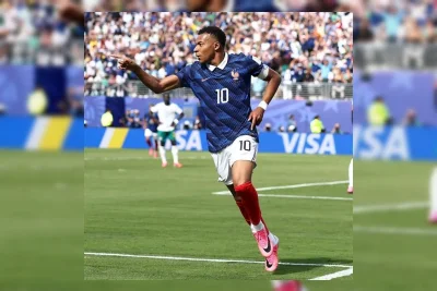 Pengadilan Prancis Gelar Sidang Kasus Dugaan Pemerkosaan Achraf Hakimi