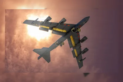 Pesawat B-52 Bawa 8 Awak Jatuh di Pangkalan Angkatan Udara Edwards