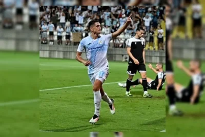 Persib Bandung Dikabarkan Segera Rekrut Luka Menalo